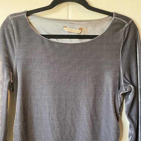 Soft Surroundings Velvety Grey Ruched Long Sleeve Top Size Small - Picture 2 of 9